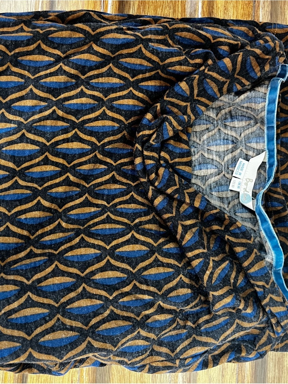 Boden Blue and Brown Geometric Scoop Neck Top - Picture 4 of 5